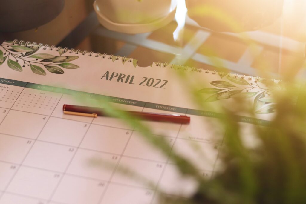 calendario con imán para comercio y empresa 